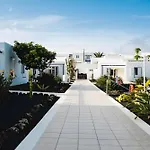 8 - Caleta Campos